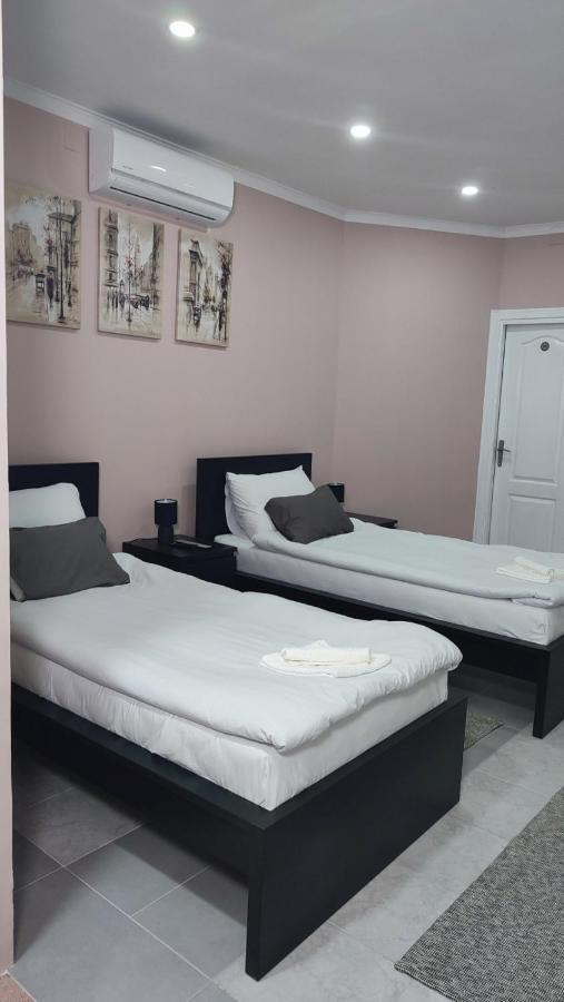 Airport Apartment Air Surčin エクステリア 写真